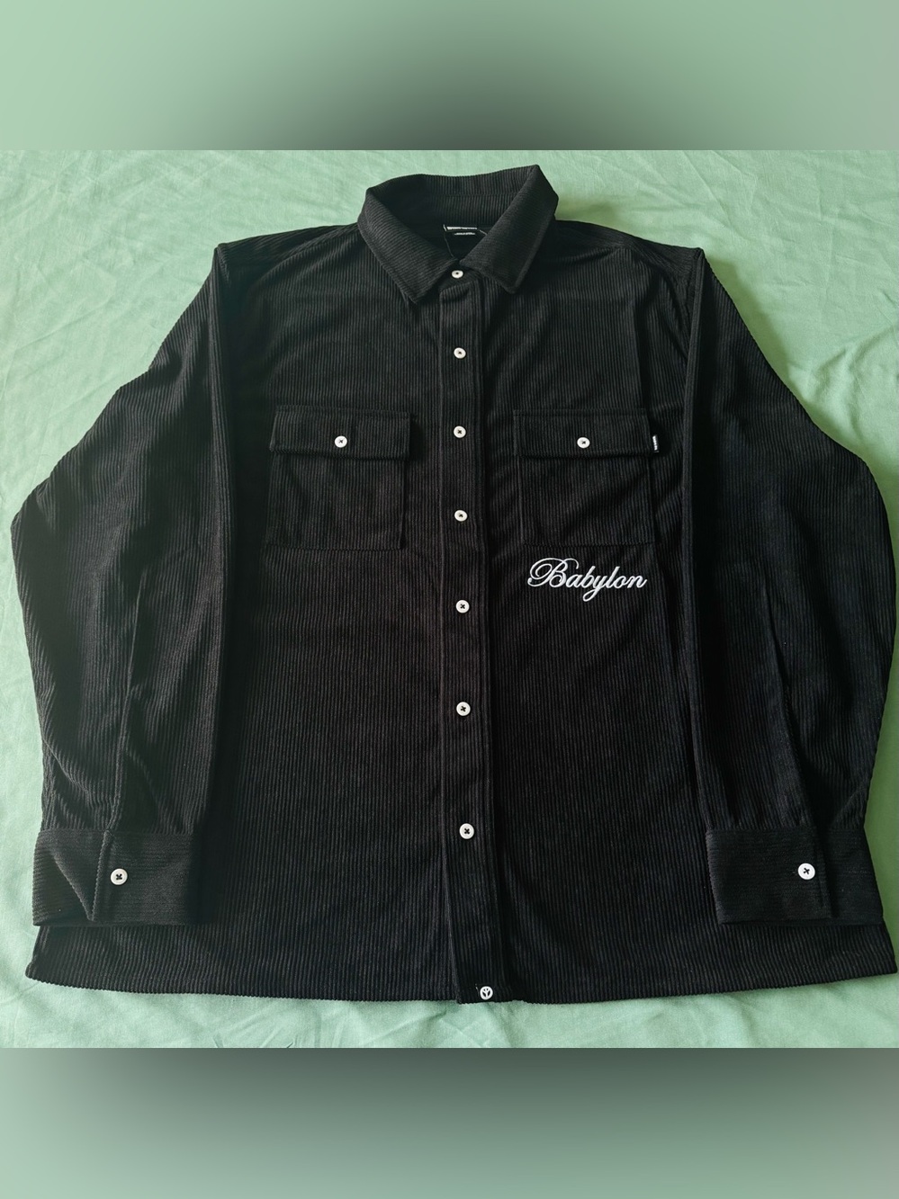 BRAND NEW! Babylon Button Up Size L